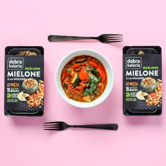 Recipe for Leczo with Plant-Based Ground "Beef"