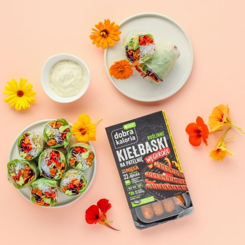 Spring Rolls with Plant-Based Sausages — A Step-by-Step Recipe by Nicol Chwastek