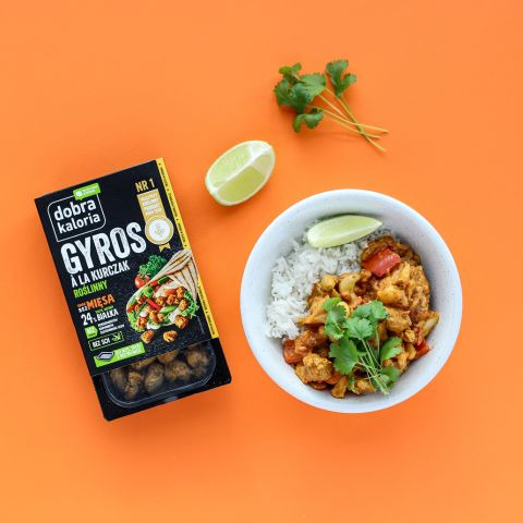 Tikka Masala with Roasted Cauliflower and Plant-Based Gyros: A Step-by-Step Recipe